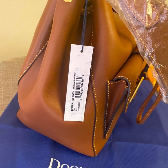 Dooney & Bourke Handbags - Dooney & Bourke Marlow Drawstring bucket bag